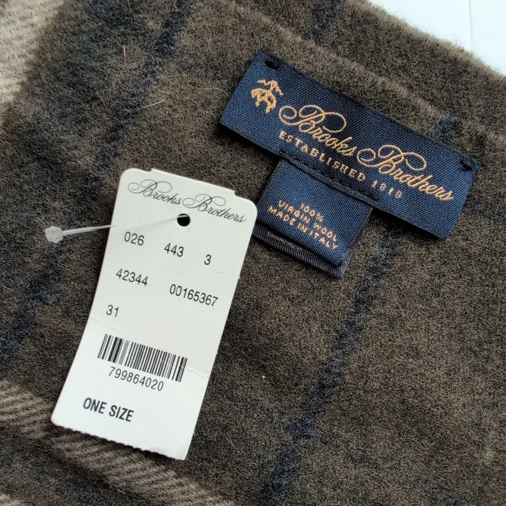 NWT Brooks Brothers Made in Italy 100% Virgin Wool Plaid‎ Scarf Olive Green Navy